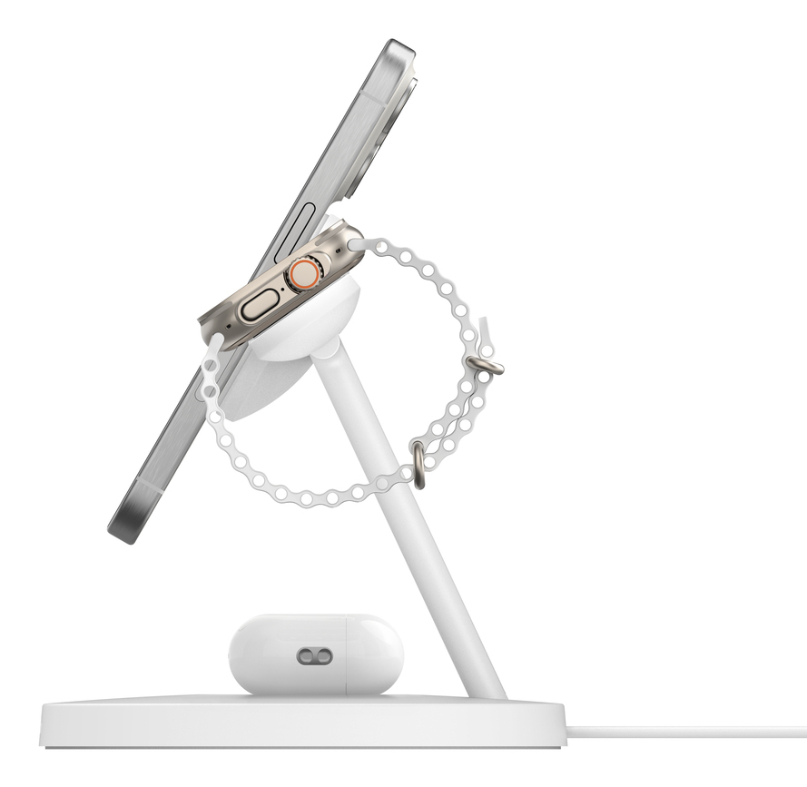 Belkin BoostCharge Pro kabellose 3-in-1-Ladestation mit Qi2 (15W) weiß, Ansicht 3