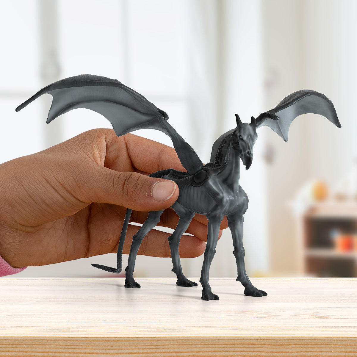 Schleich Wizarding World Harry Potter - Thestral, Ansicht 3