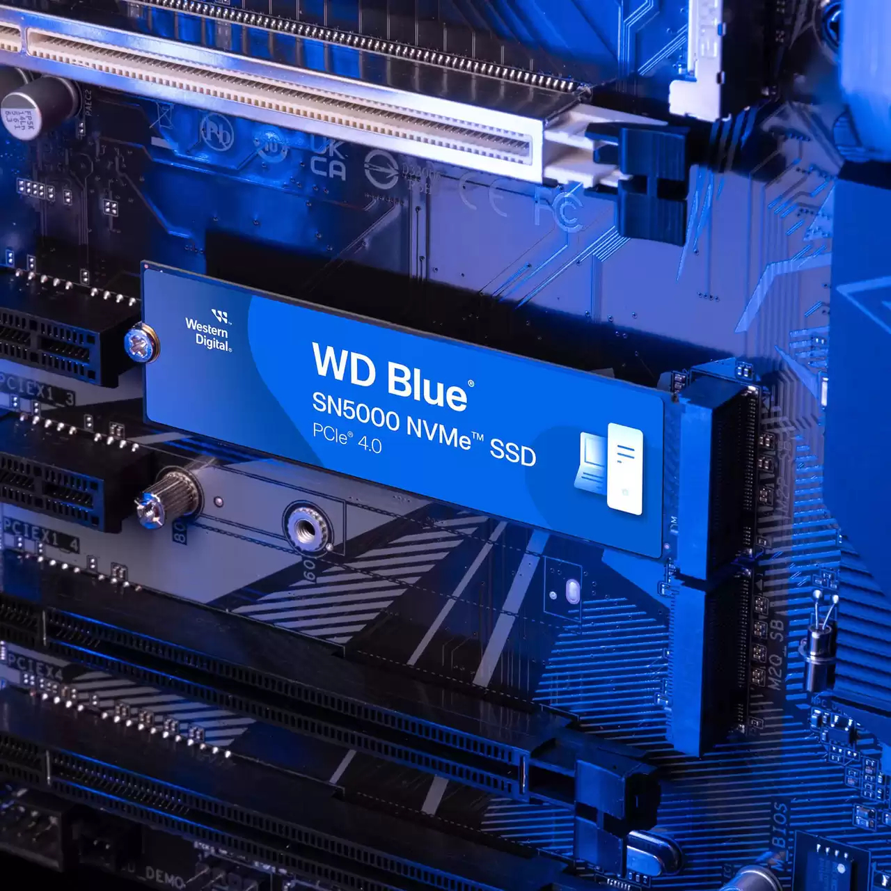 WD Blue SN5000 WDS500G4B0E - SSD - 500 GB - intern - M.2 2280 - PCIe 4.0 x4 (NVMe), Ansicht 4