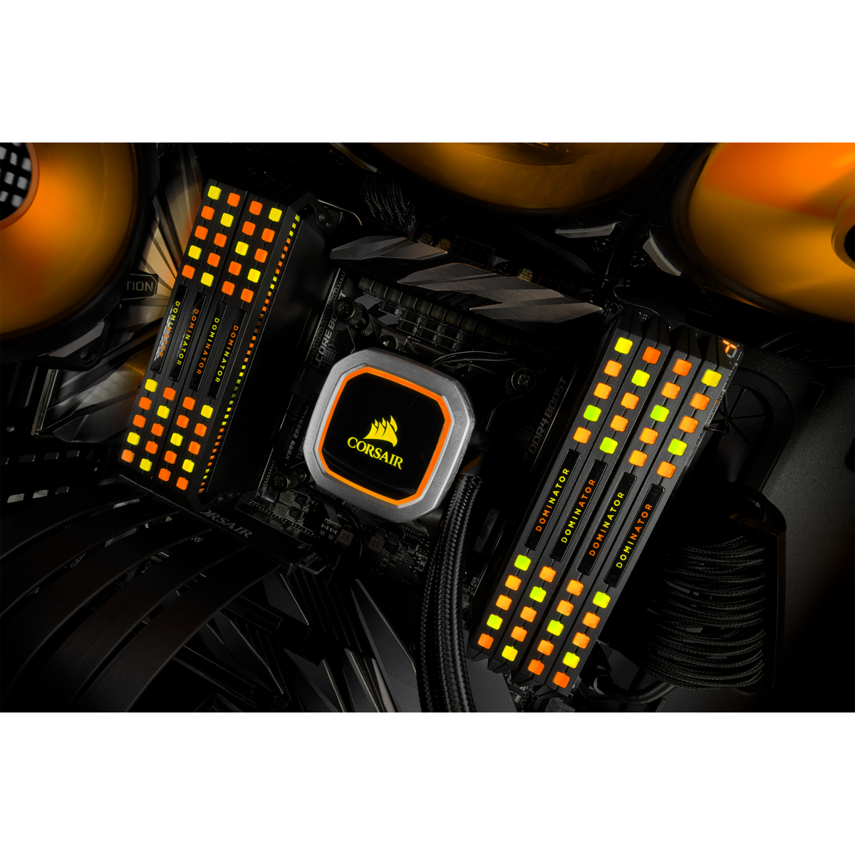 Corsair Dominator Platinum RGB - DDR4 - kit - 16 GB: 2 x 8 GB, Ansicht 2