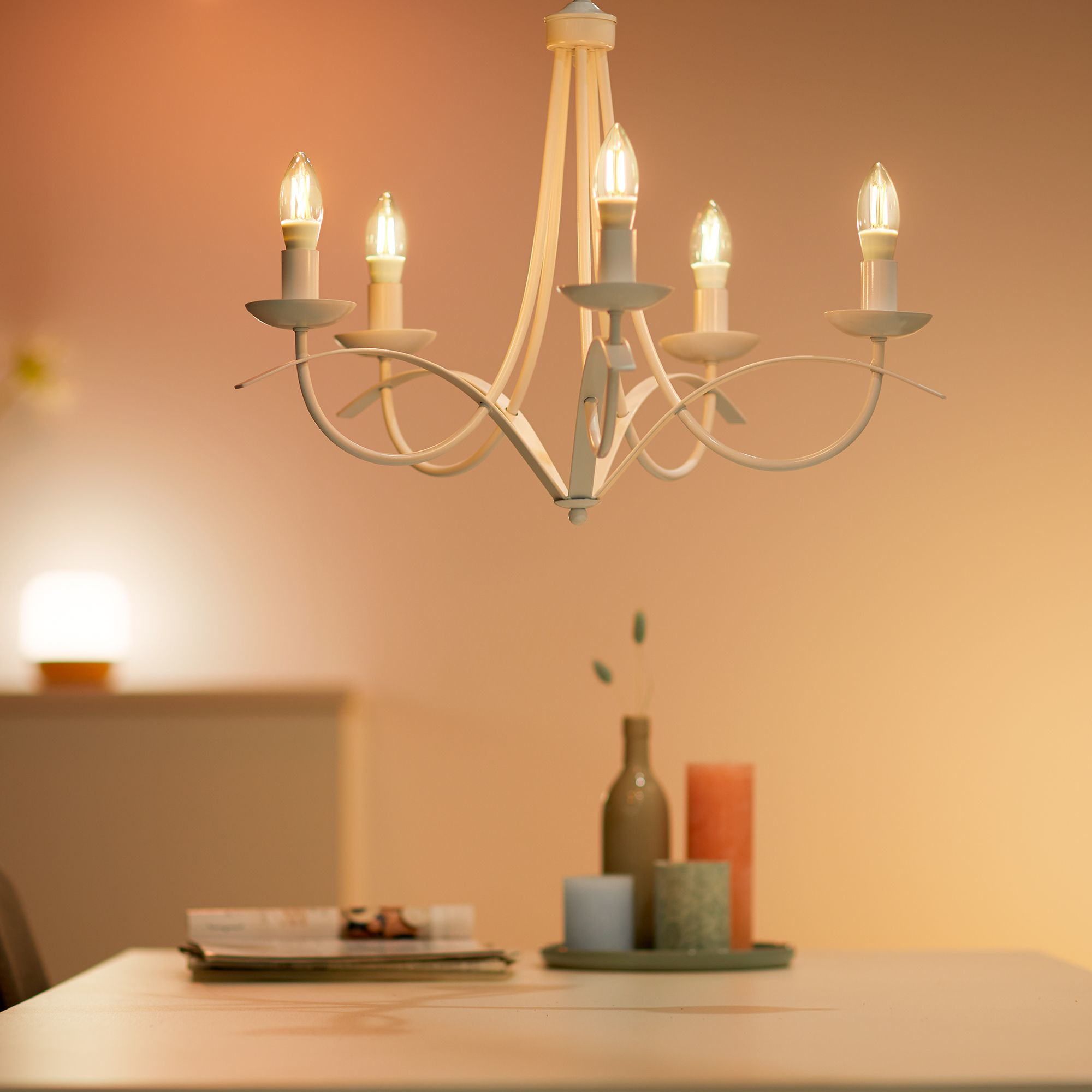 WIZCONNECTED 8718699787196 LED EEK F A - G E14 Warmweiß bis Kaltweiß app-gesteuert, Ansicht 2