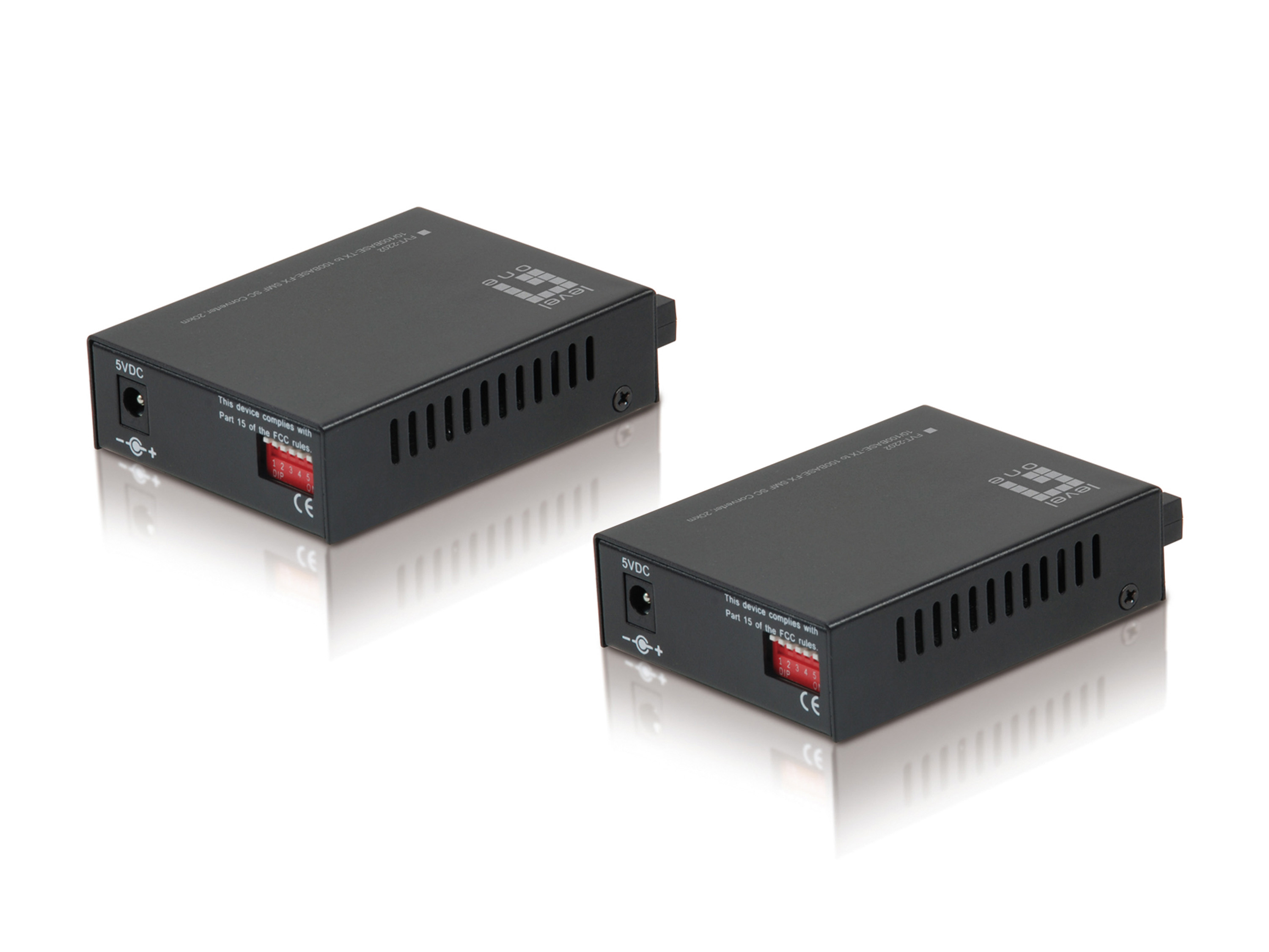 LevelOne FVT-2202 - Medienkonverter - 100Mb LAN - RJ-45/SC Single-Modus - bis zu 20 km - 1550 nm/1310 nm (Packung mit 2), Ansicht 2