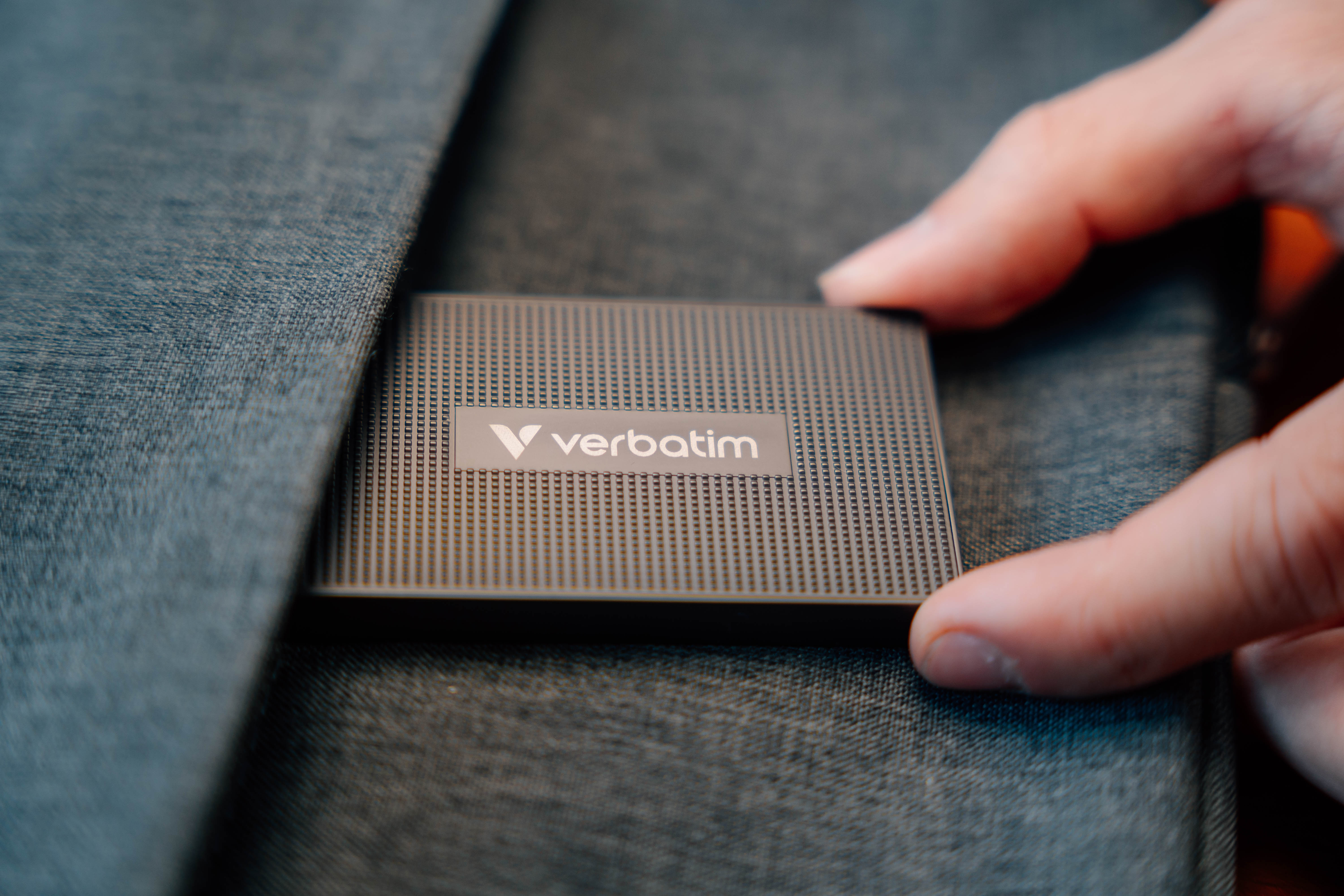 Verbatim Metal Mini - SSD - 1 TB - extern (tragbar), Ansicht 2