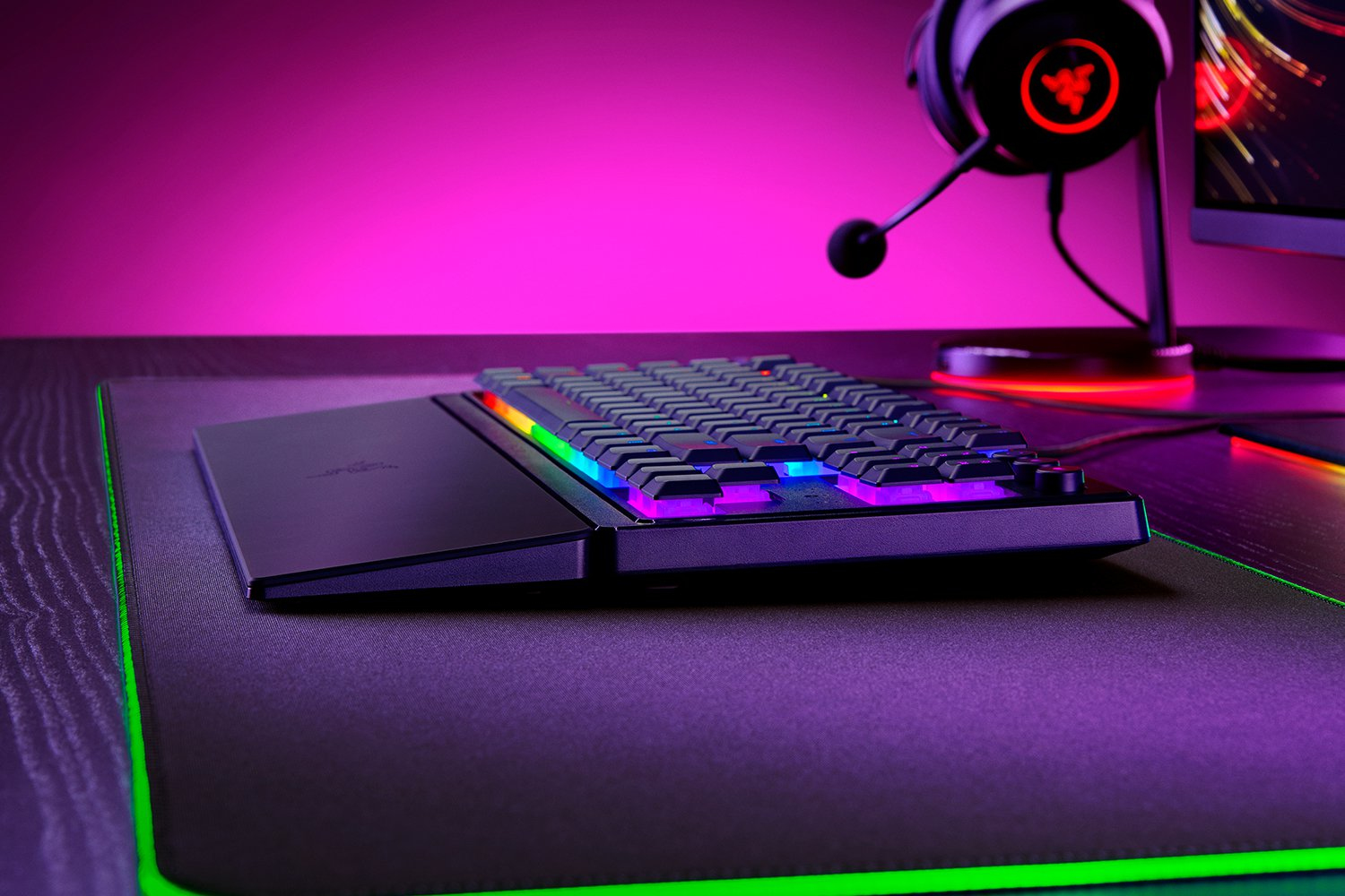 Razer Ornata V3 - Tastatur - Ohne Zehnertastatur - TL: Deutsch, QWERTZ, Ansicht 4