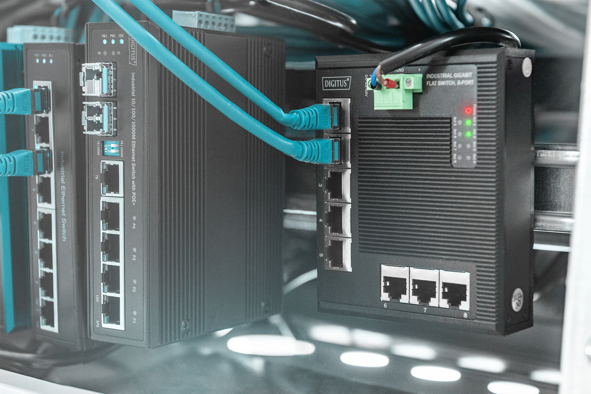 DIGITUS Industrial 8-Port Gigabit Switch, Flat, Unmanaged, Ansicht 2
