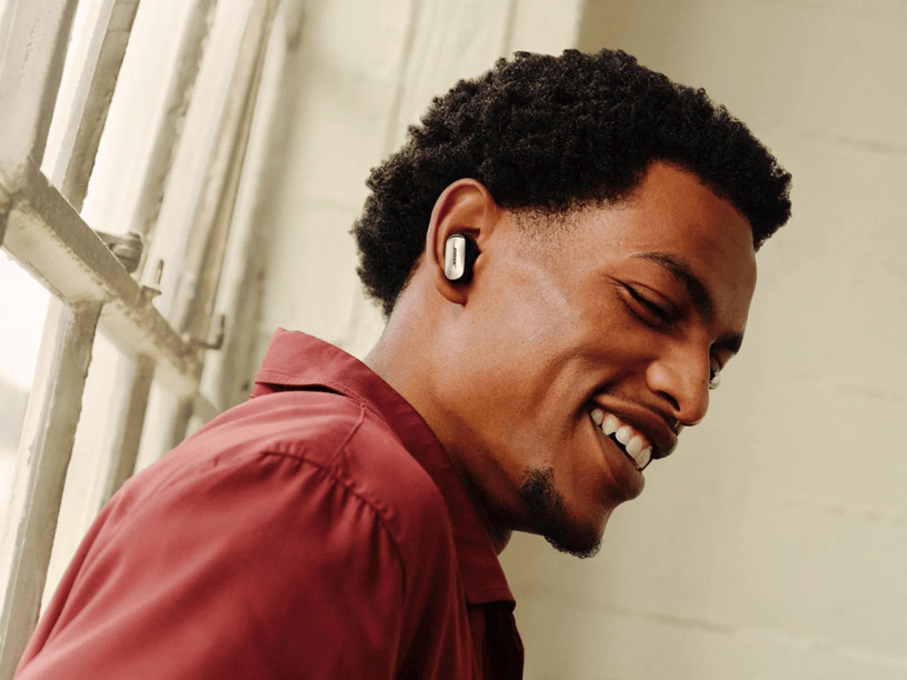 Bose QuietComfort Ultra Earbuds - 2nd Gen - True Wireless-Kopfhörer mit Mikrofon, Ansicht 2