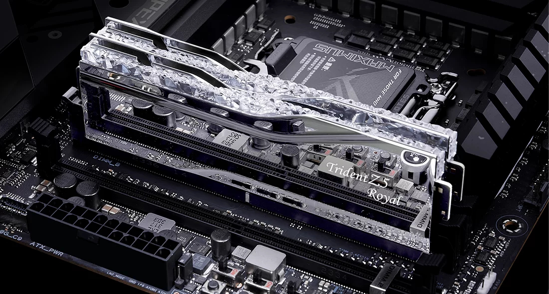 G.Skill D532GB 6400-32 Trident Z5 Royal K2 GSK (F5-6400J3239G16GX2-TR5S), Ansicht 2