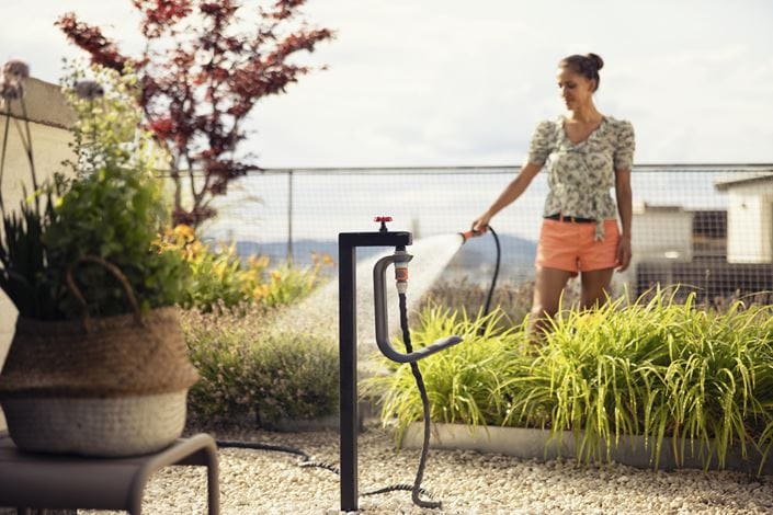Gardena Liano TapFix - Schlauchaufbewahrung - geeignet für Schlauch mit 21 mm (1/2"), Ansicht 2