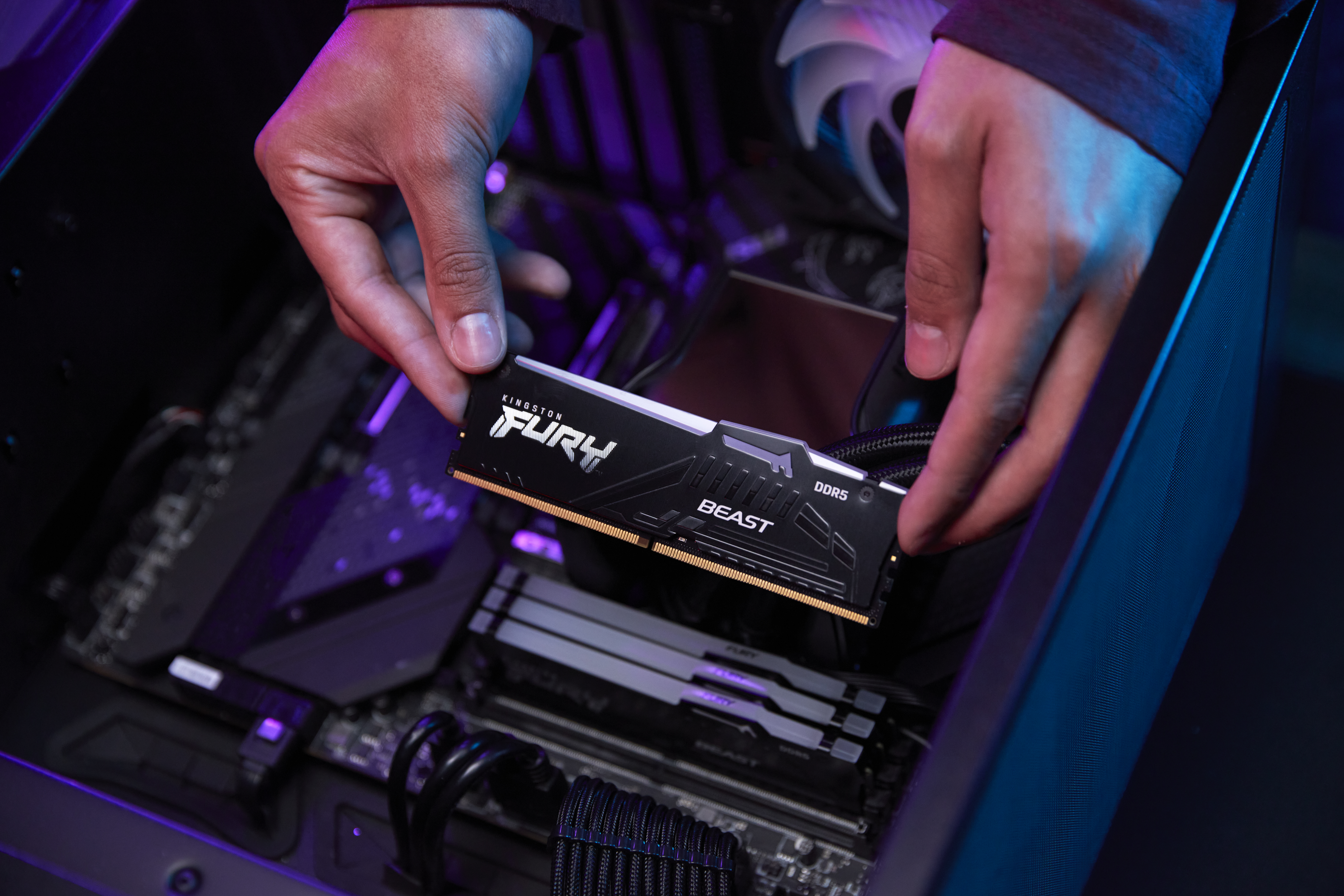 Kingston FURY Beast RGB - DDR5 - Kit - 16 GB: 2 x 8 GB, Ansicht 4