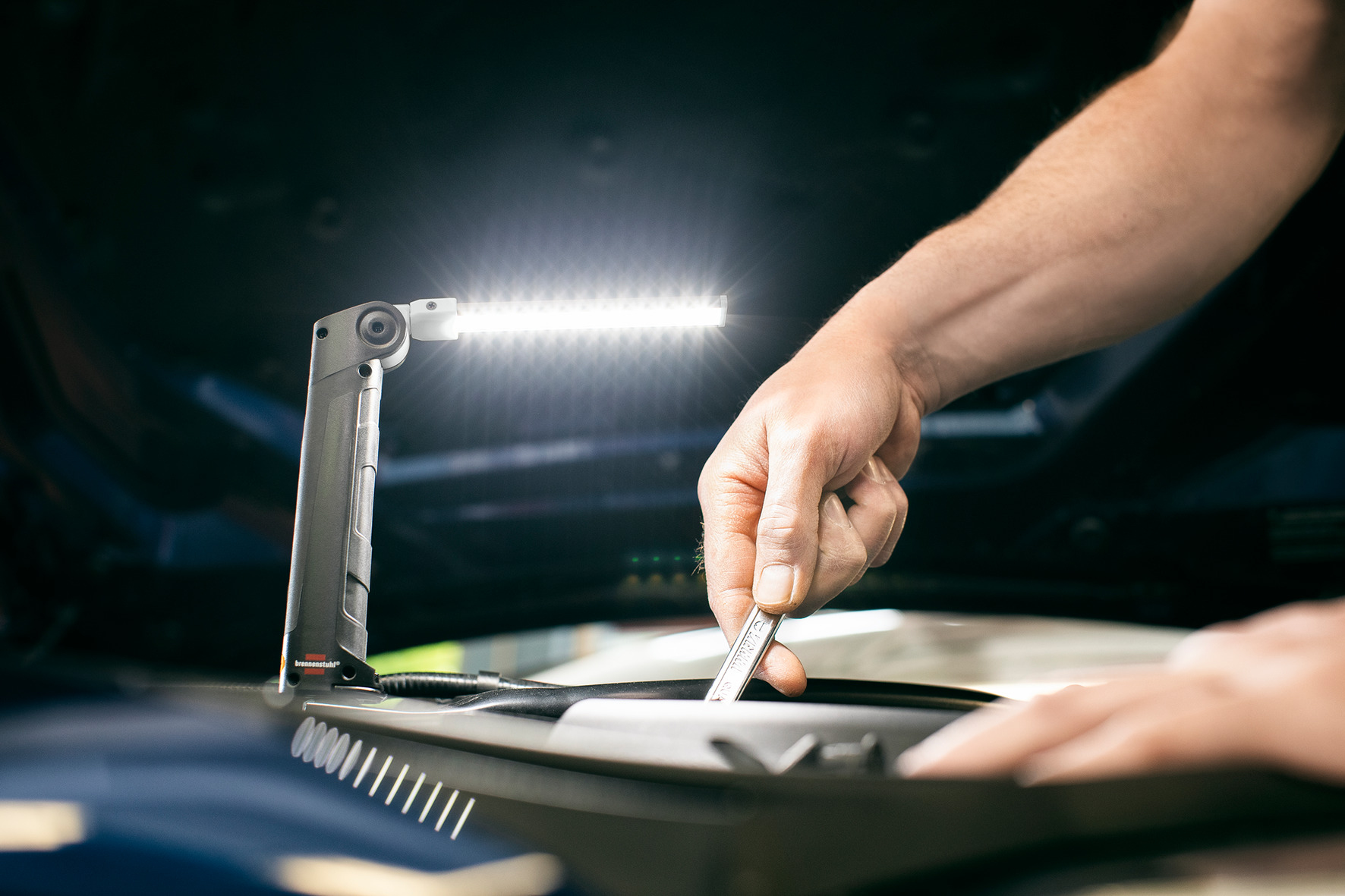 Brennenstuhl LED Akku Hand- leuchte SANSA 401 A, Ansicht 2
