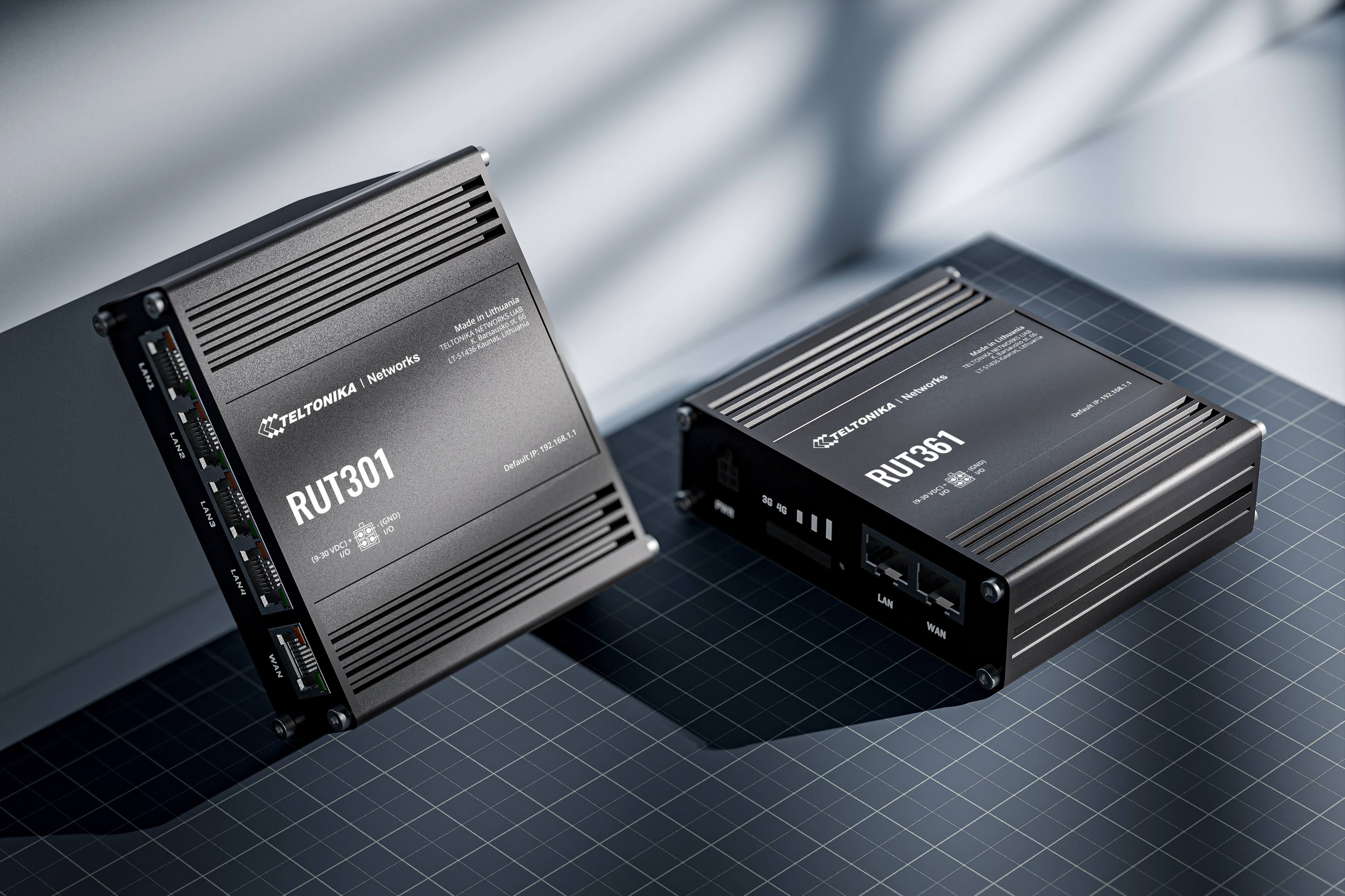 Teltonika RUT301 - Router 4-Port-Switch - an DIN-Schiene montierbar, Ansicht 2