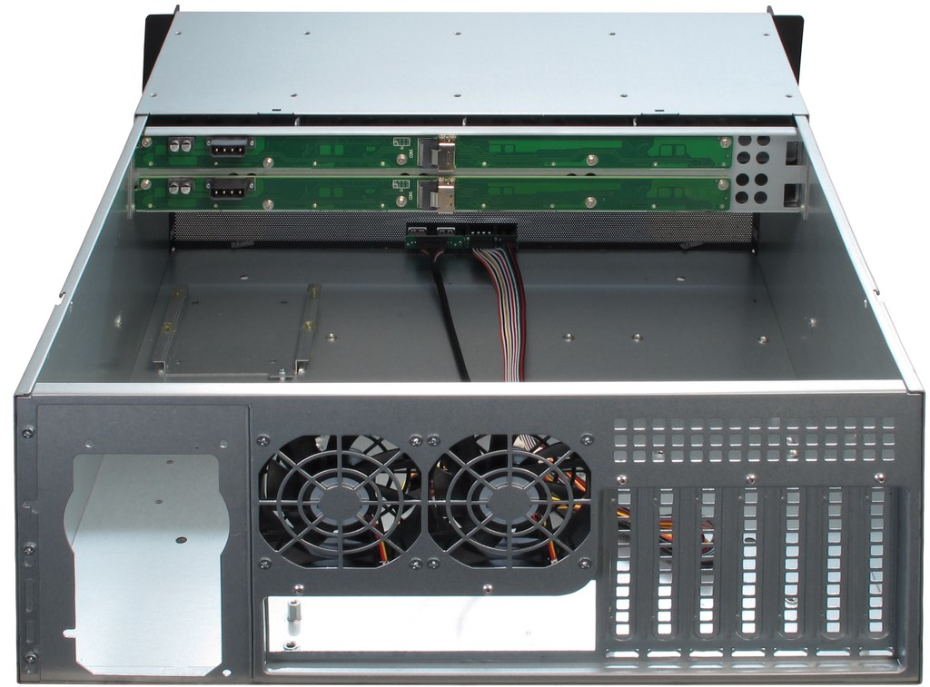 Inter-Tech IPC 4U-4408 - Rack-Montage - 4U - erweitertes ATX / SSI EEB - ohne Netzteil (ATX), Ansicht 2