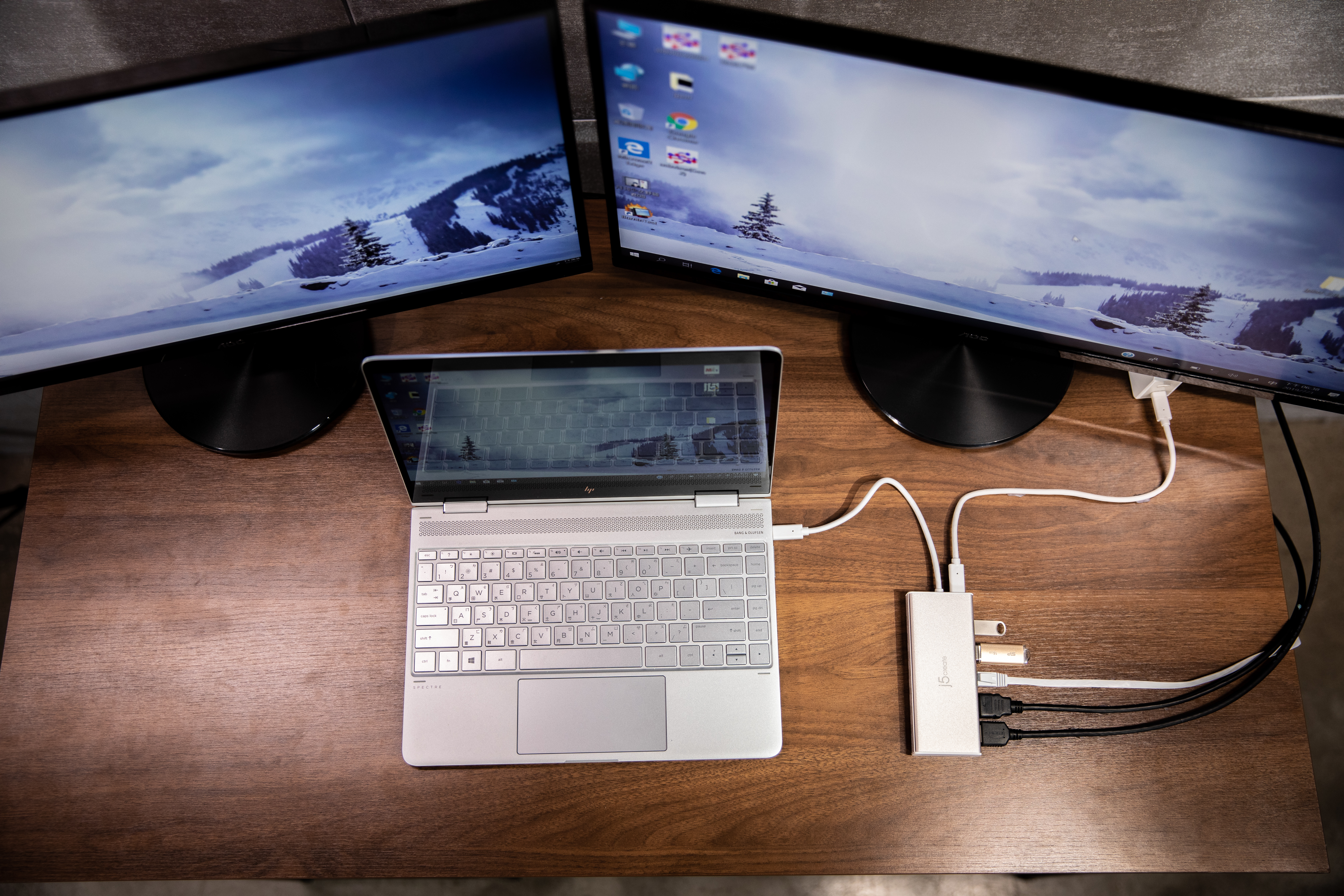 j5create JCD381-N - Dockingstation - USB-C - 2 x HDMI, Ansicht 2