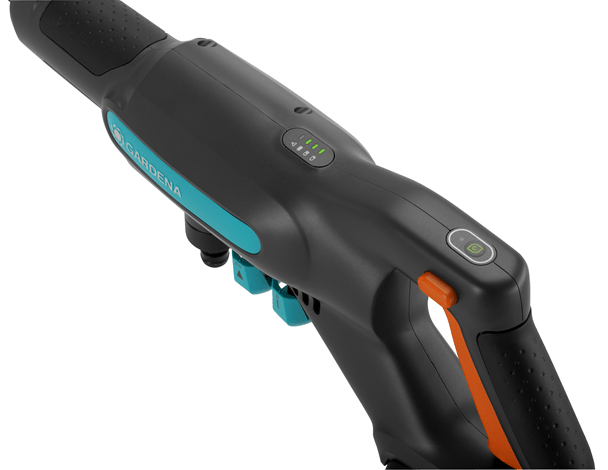 Gardena AquaClean 24/18V P4A - Kompakt - Akku - 5 m - Schwarz - Blau - Orange - 250 l/h - 24 bar, Ansicht 3
