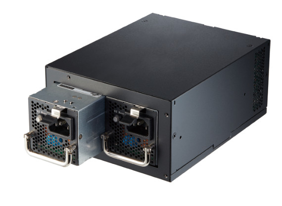 FSP Fortron Twins PRO 700W - 700 W - 100 - 240 V - 50/60 Hz - 10-5 A - Aktiv - 90%, Ansicht 2