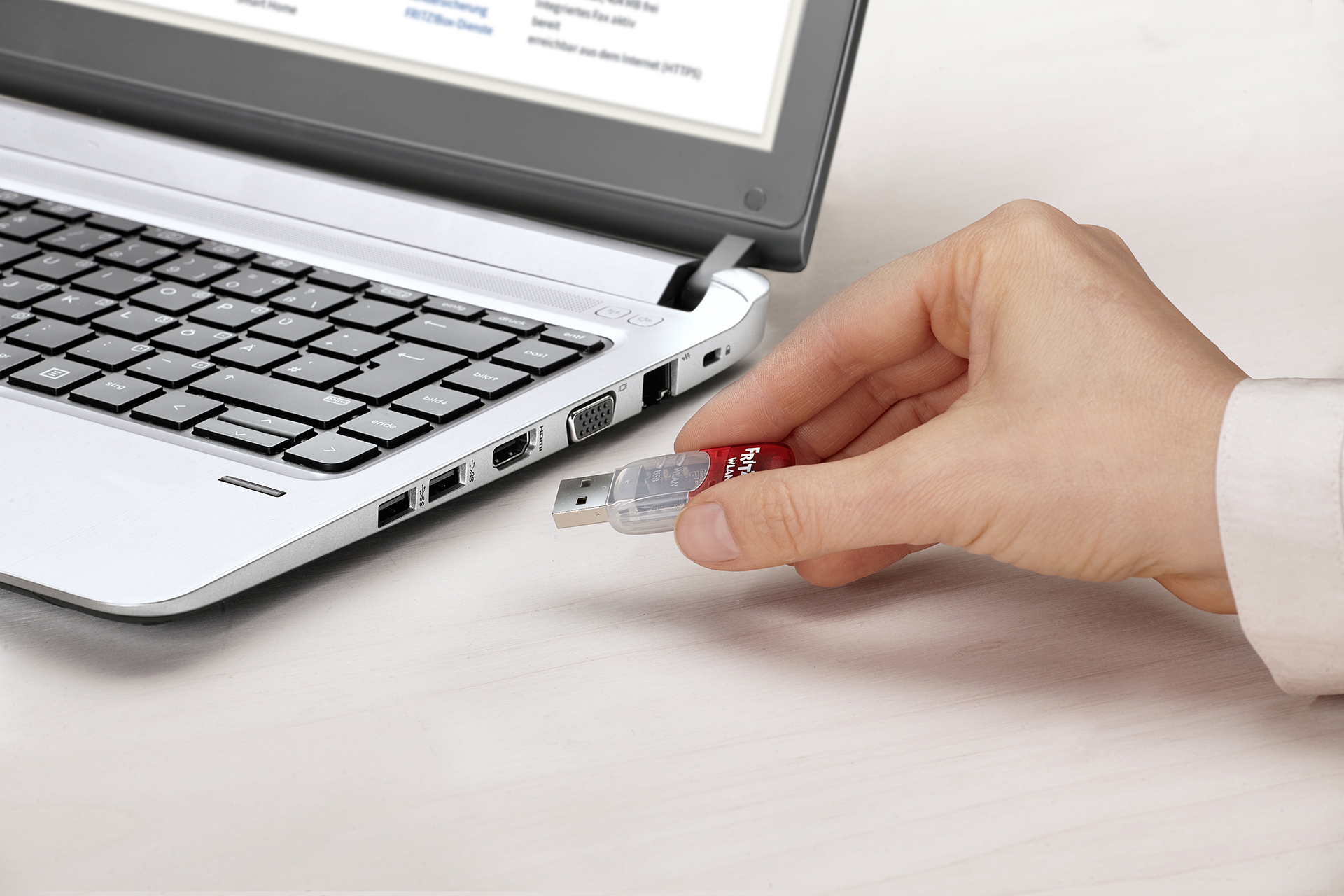 AVM FRITZ!WLAN Stick AC 430 MU-MIMO - Netzwerkadapter, Ansicht 3