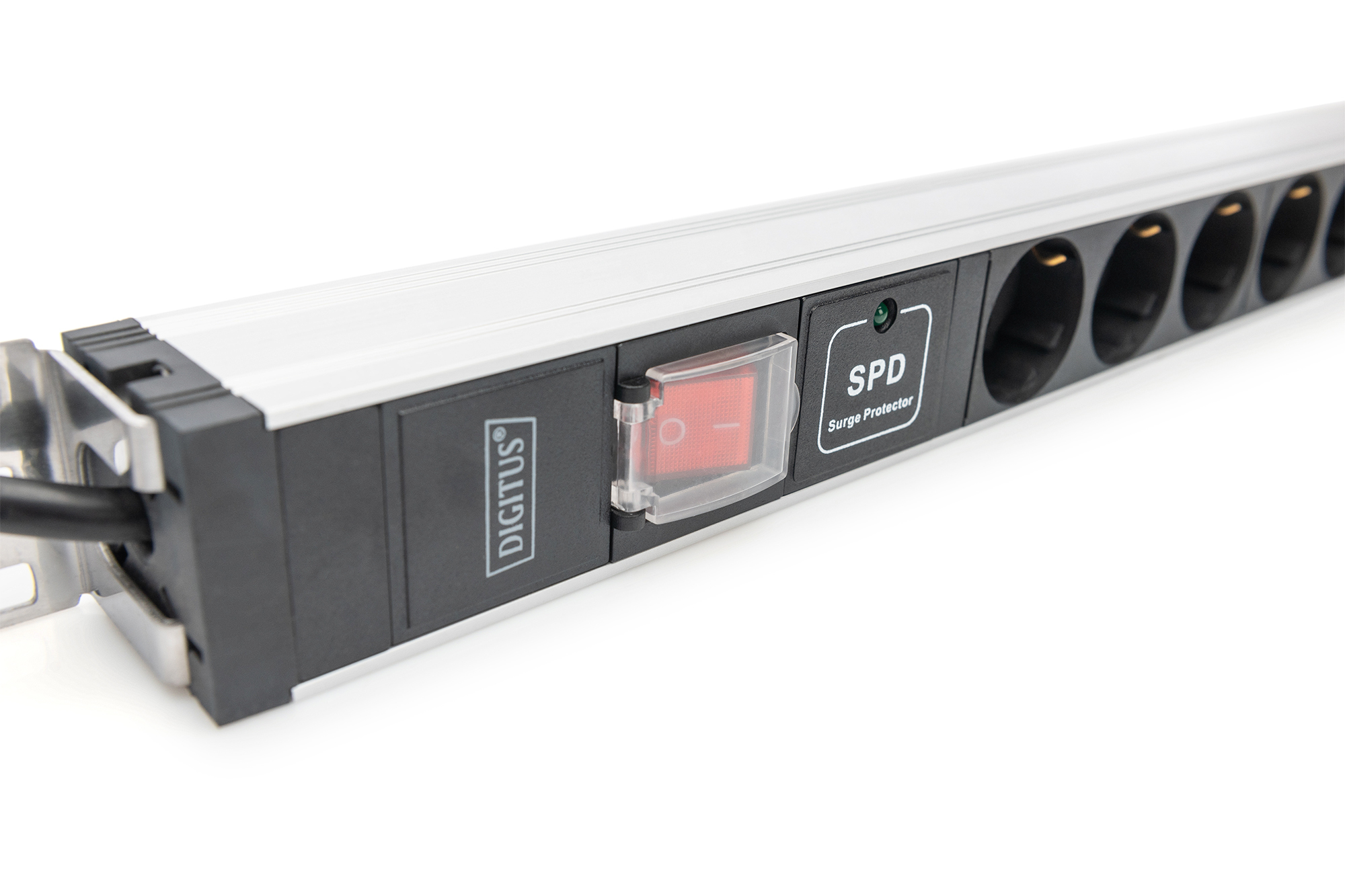 DIGITUS Stromverteilungseinheit (Rack - einbaufähig) - Wechselstrom 230 V - 3600 VA - 1-phasig, Ansicht 4