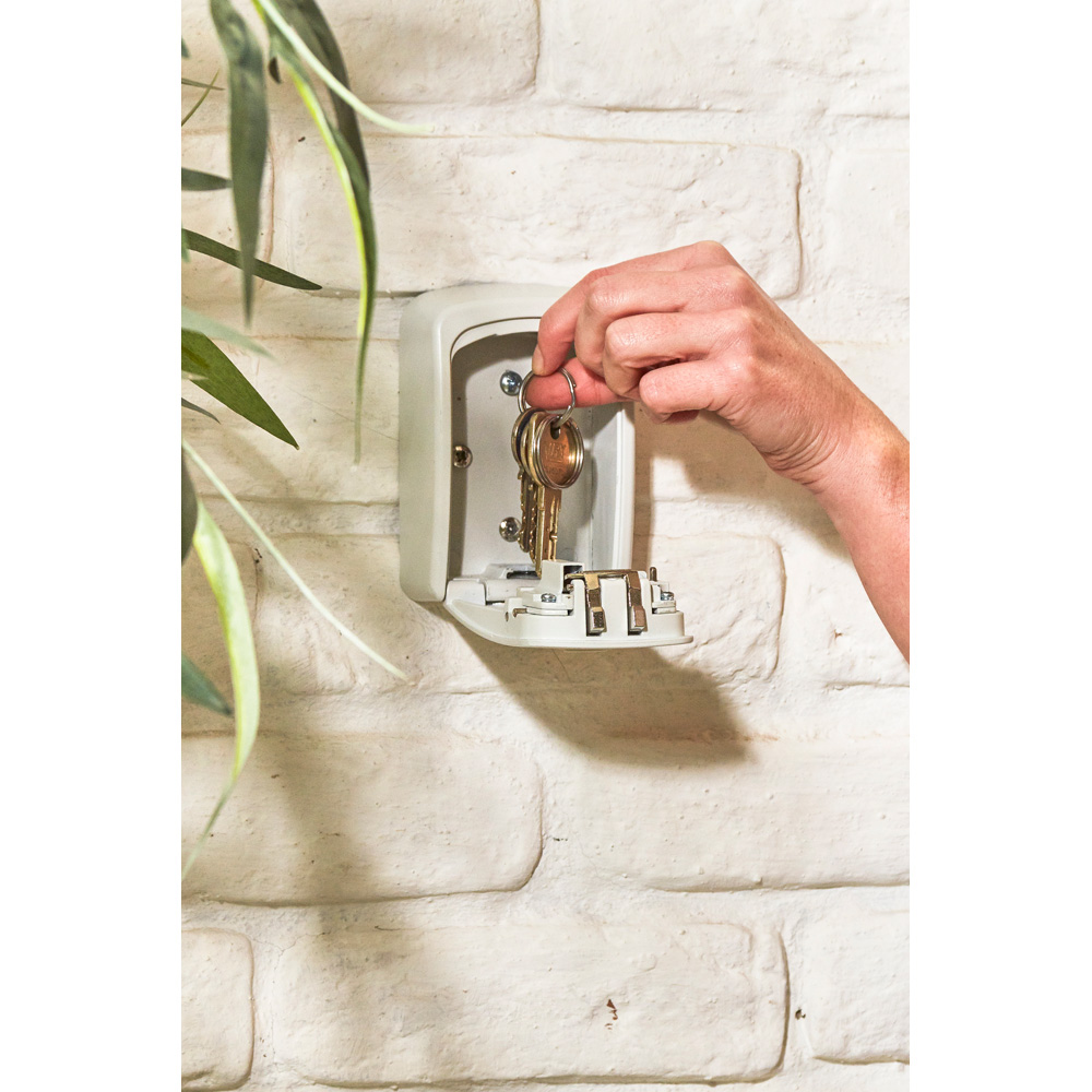 MasterLock Mittlerer Select Access Schlüsselkasten - Wandhalterung - Metall - Grau - Zahlenschloss - 4 Stück(e), Ansicht 2