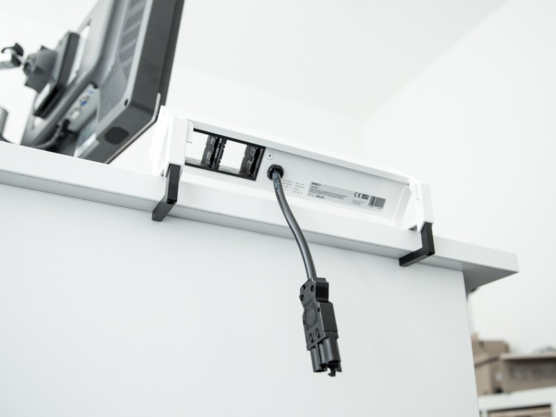 Bachmann DESK 2 - Steckdosenleiste - Eingabe, Eingang GST18, Ansicht 3