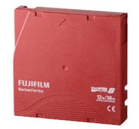 Quantum LTO Ultrium 8 - 12 TB / 30 TB - Mit Strichcodeetikett