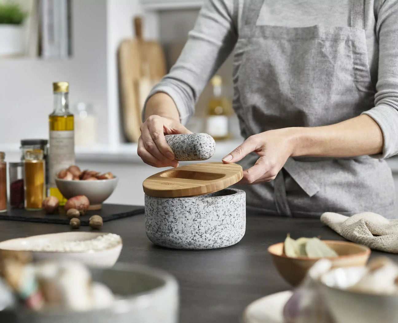 Joseph Joseph Dash Pestle, Ansicht 3