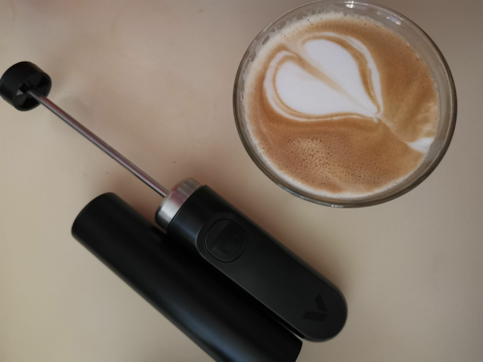 Subminimal NanoFoamer V2 Black Milchaufschäumer, Ansicht 2