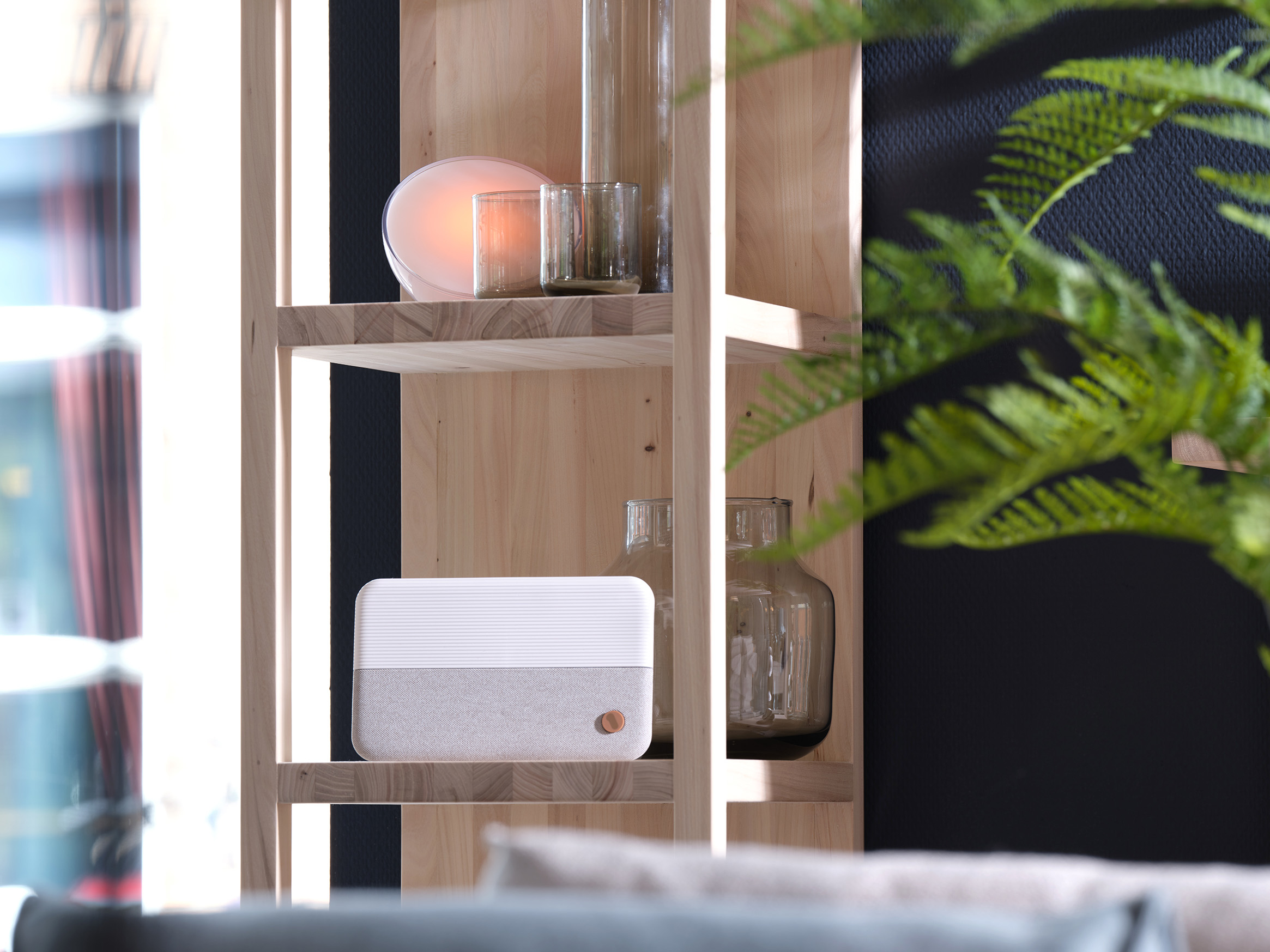 One for All Design Line 360° DVB-T2 1080p Gewebe Antenne 5G - Drinnen - Weiß - 1,8 m, Ansicht 2