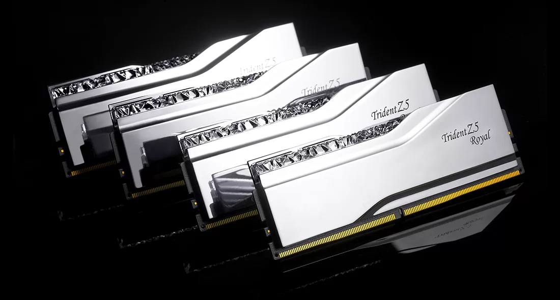 G.Skill D532GB 6400-32 Trident Z5 Royal K2 GSK (F5-6400J3239G16GX2-TR5S), Ansicht 4