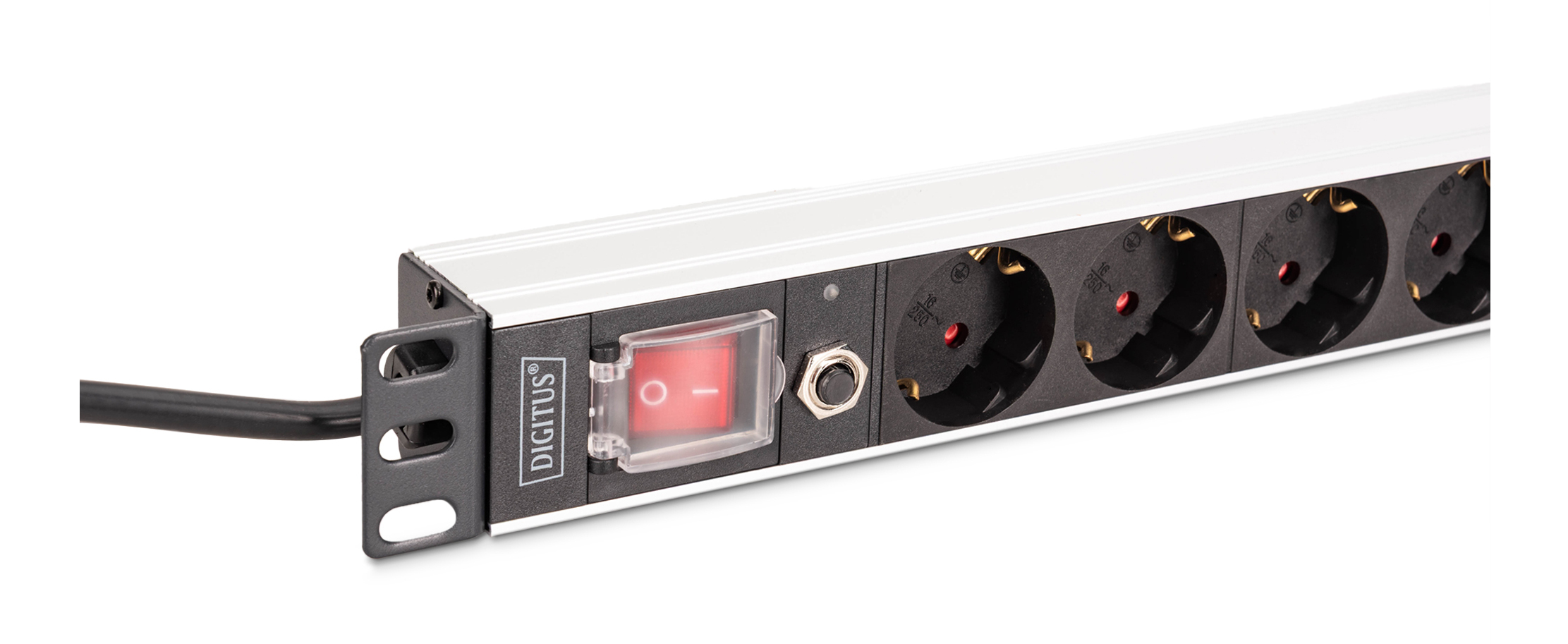 DIGITUS 1U Alu PDU Rackmount 7x Sicherheit+ 1x Ausgang - Steckdosenleiste - 2 m, Ansicht 3