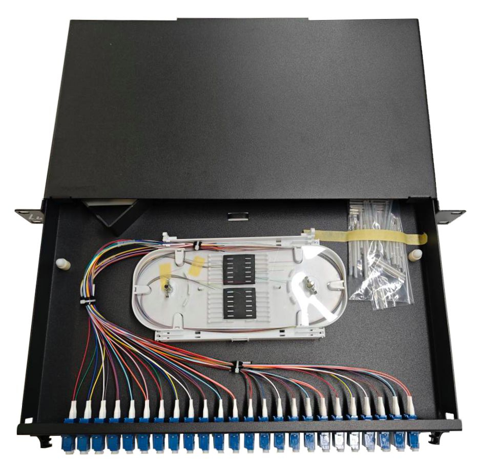 Lanview LVO233845 - 24 x LC - LC - Schwarz - Stahl - Rackeinbau - 1U, Ansicht 3