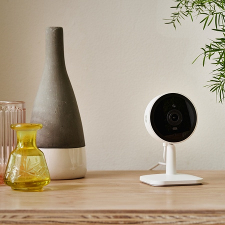 Yale YE SV-IC-1A-W-EU -UEberwachungskamera IP WLAN innen - Netzwerkkamera - Netzwerkkamera, Ansicht 2