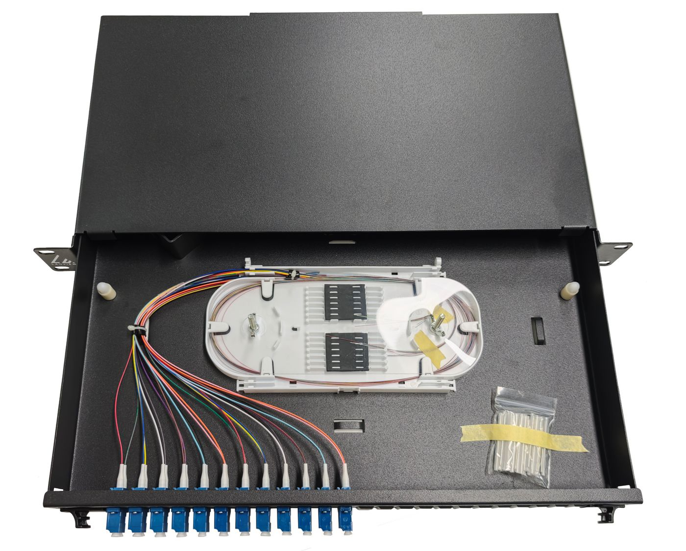 Lanview LVO233840 - LC - LC - Schwarz - Stahl - Rackeinbau - 1U, Ansicht 2
