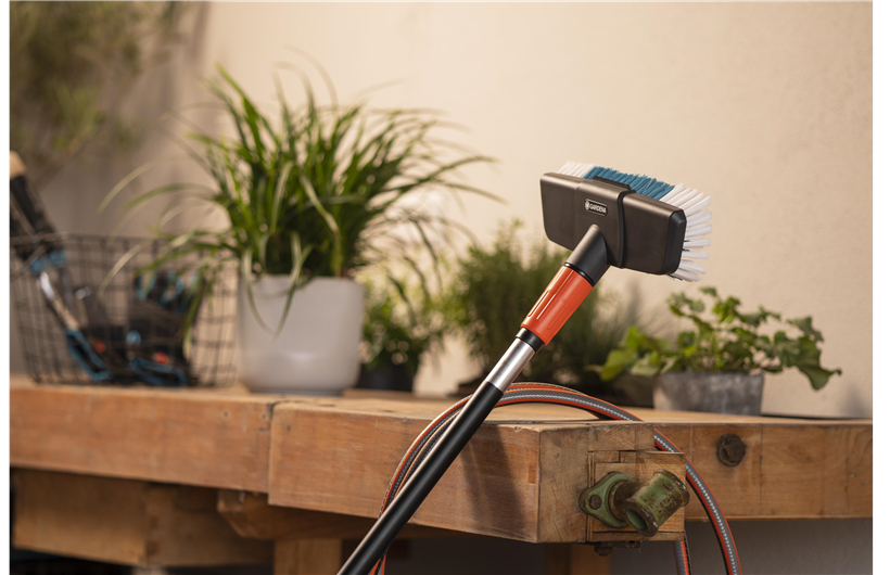 Gardena Cleansystem Stielbürste hard, Ansicht 3