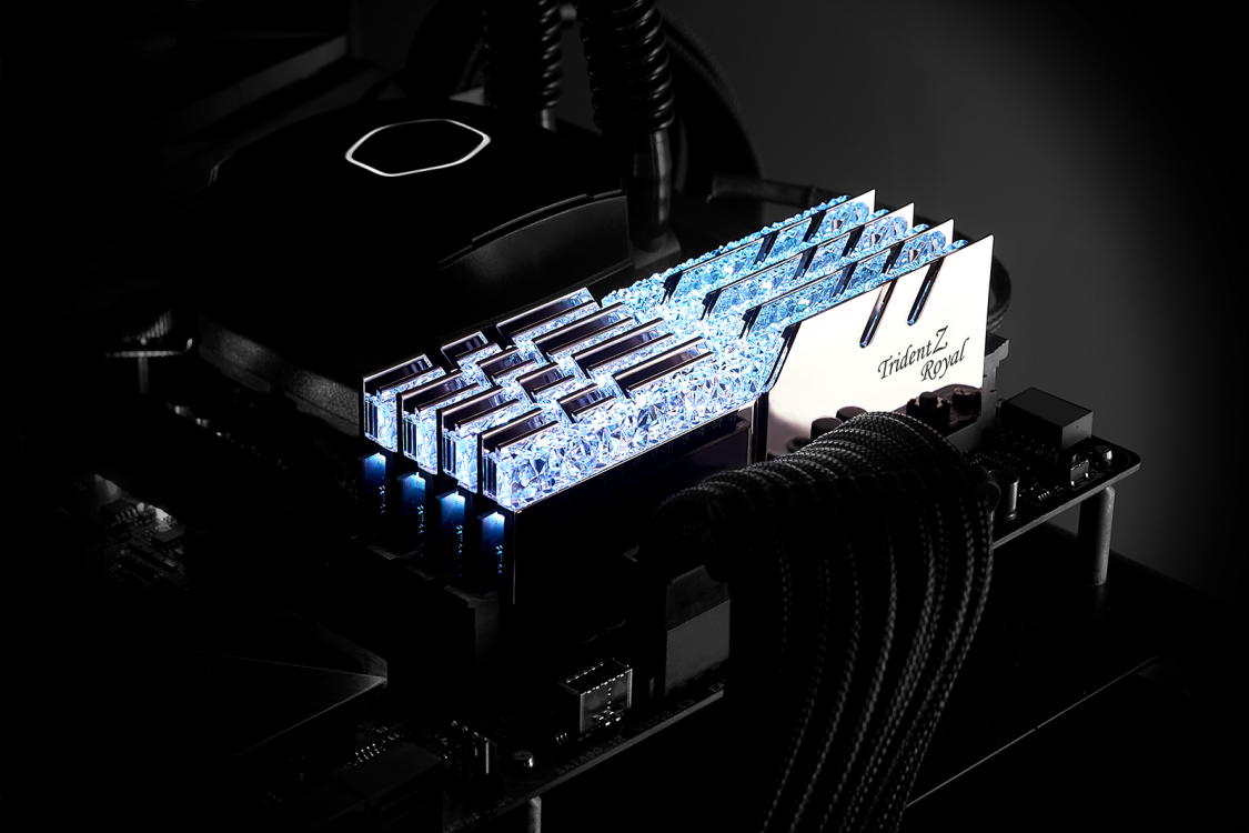 G.Skill Trident Z Royal Series - DDR4 - Kit - 64 GB: 4 x 16 GB, Ansicht 3