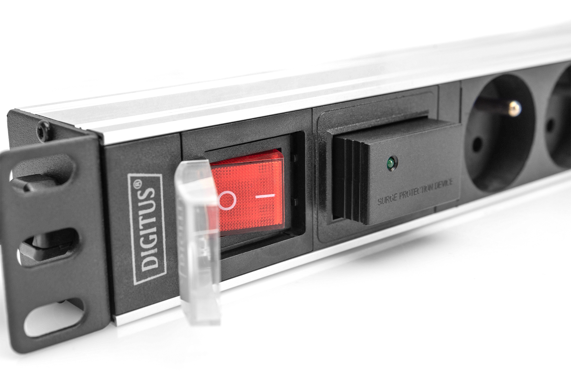 DIGITUS Stromverteilungseinheit (Rack - einbaufähig) - Wechselstrom 230 V - Eingabe, Eingang CEE 7/7, Ansicht 2