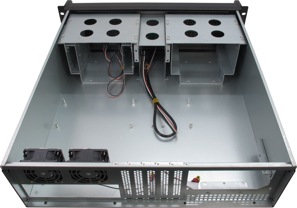 Inter-Tech IPC 3U-3098-S - Rack-Montage - 3U - ATX - ohne Netzteil (ATX), Ansicht 2
