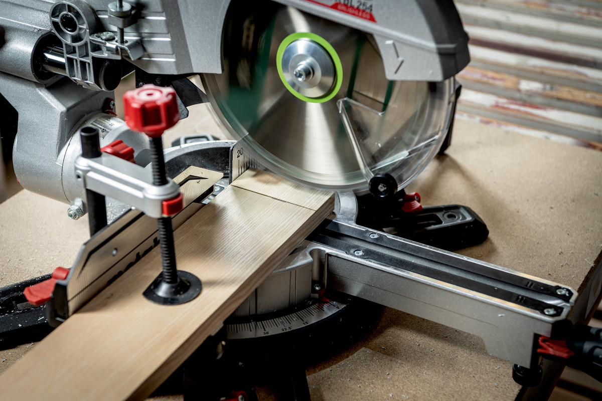 Metabo KGS 18 LTX BL 254, Ansicht 3