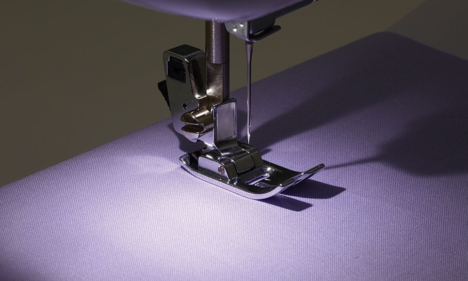 Brother KE14S - Weiß - Automatische Nähmaschine - Sägen - 4 Step - Elektro, Ansicht 4