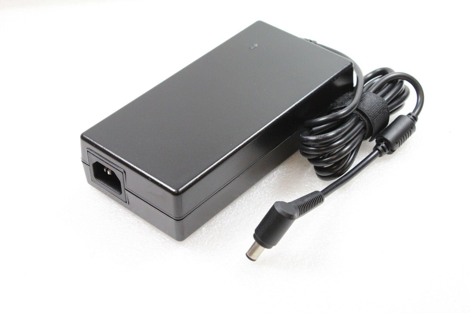 HP 681059-001 - Notebook - Auto - 100-240 V - 50/60 Hz - 180 W - 19.5 V, Ansicht 4