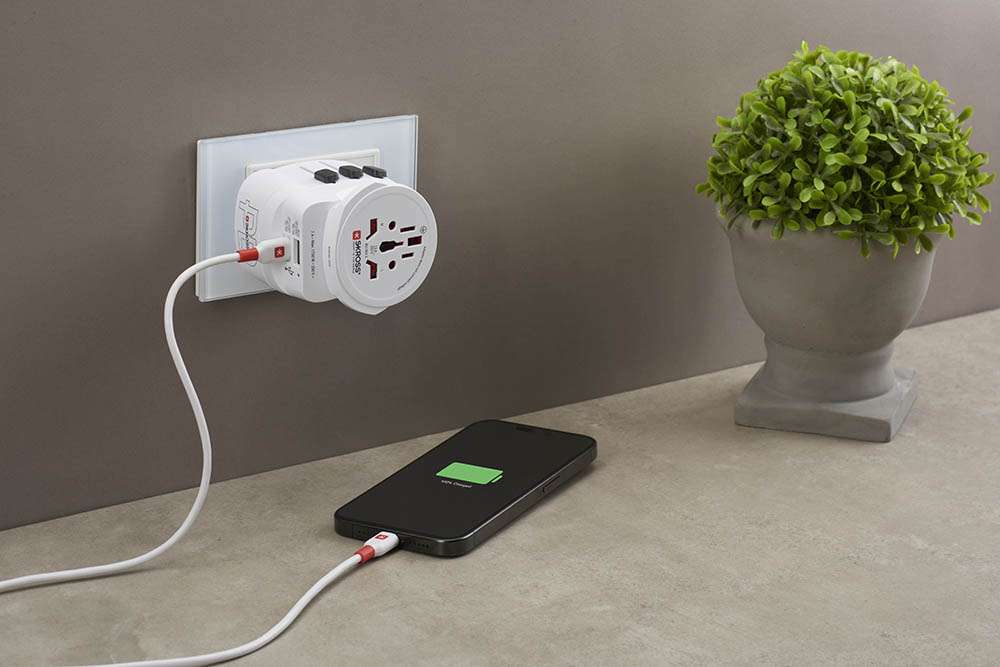 SKROSS Pro Light USB AC45PD World, Ansicht 3