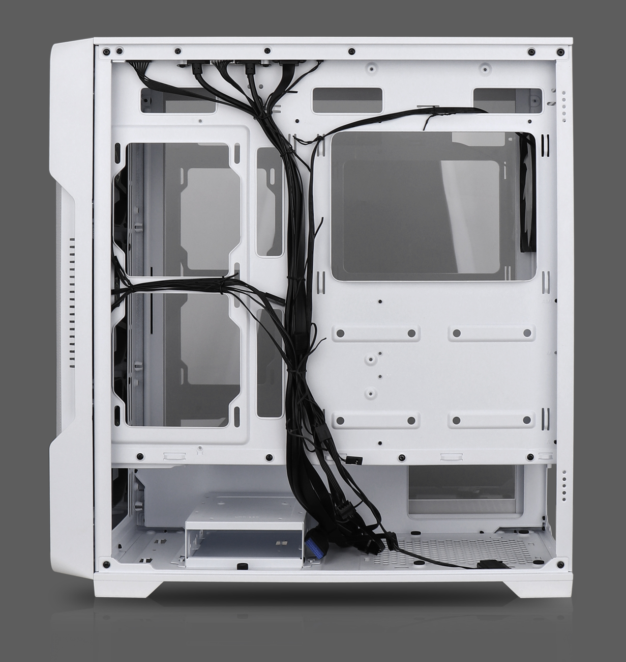 Nanoxia Geh Midi DS-9 ARGB Airflow white - USB-C - TG-Mesh - Midi/Minitower - ATX, Ansicht 4