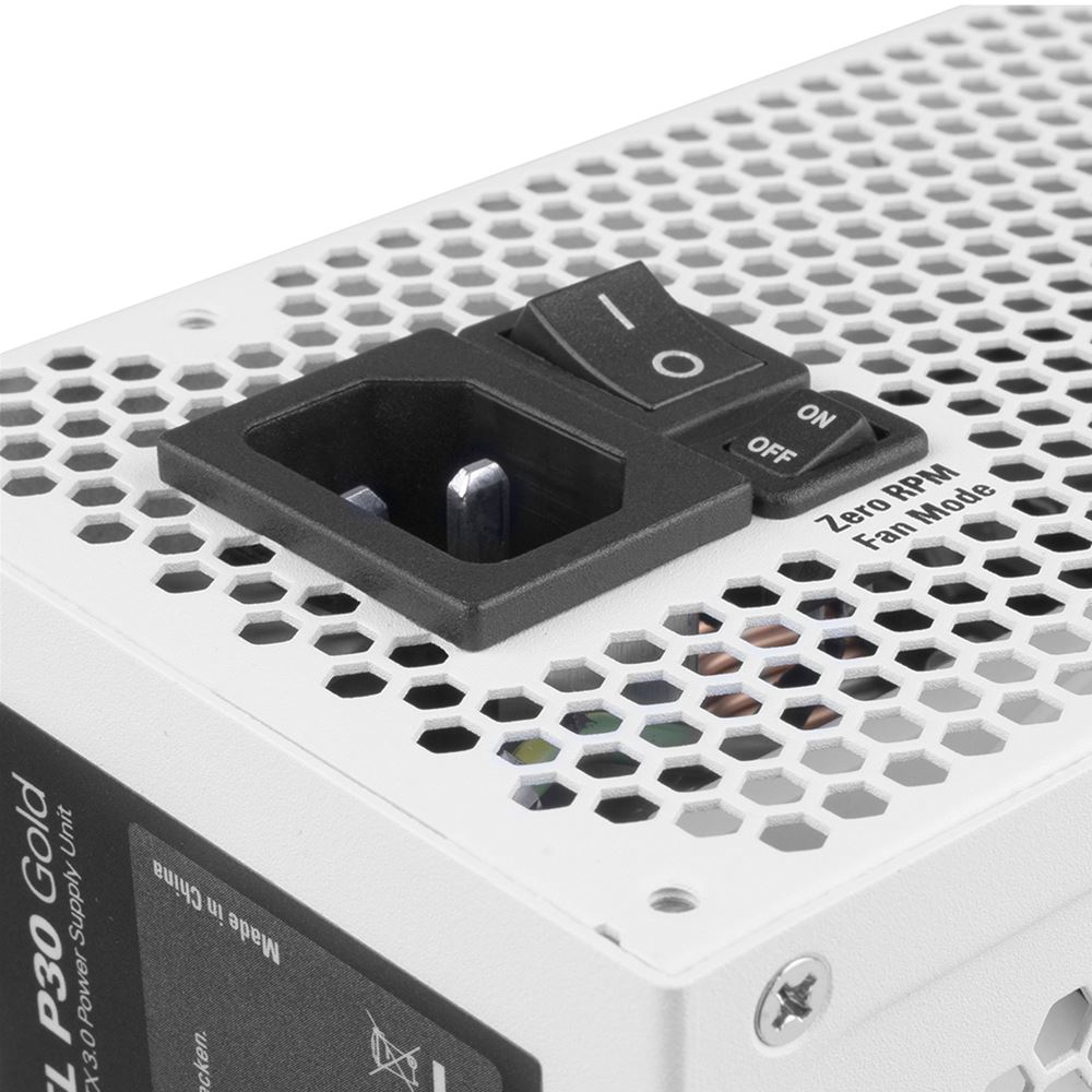 Sharkoon REBEL P30 Gold 1000W ATX3.0 weiss 1x 12VHPWR 4x PCIe Kabel-Management 1000, Ansicht 3