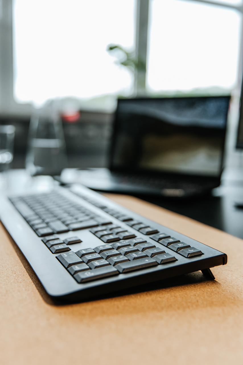 Cherry KW 3000 - Tastatur - kabellos - 2.4 GHz - TL: Spanisch, QWERTY, Ansicht 4