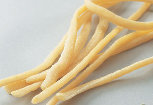 Kenwood Electronics Kenwood A910/8 - Nudelaufsatz Linguine - für Küchenmaschine, Ansicht 3
