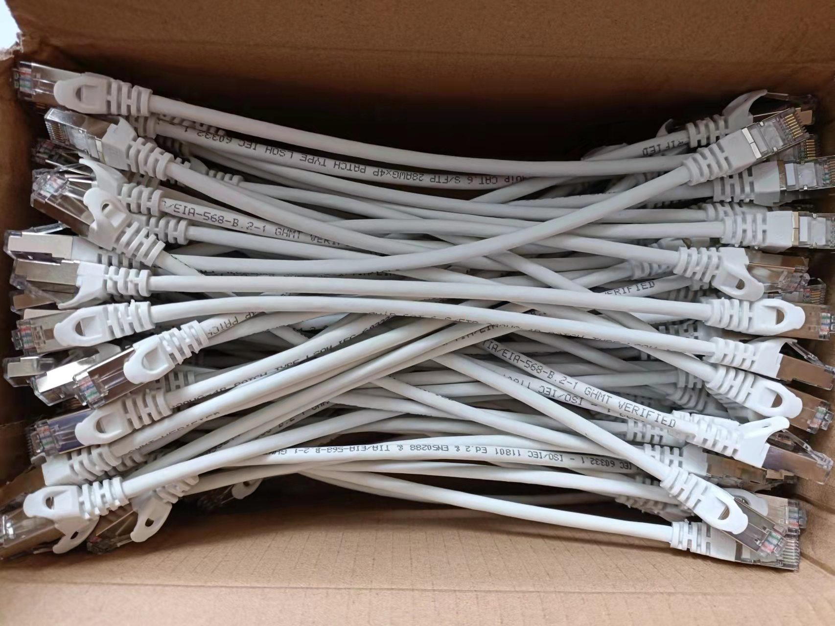 Equip Patch-Kabel - RJ-45 (M) zu RJ-45 (M), Ansicht 3