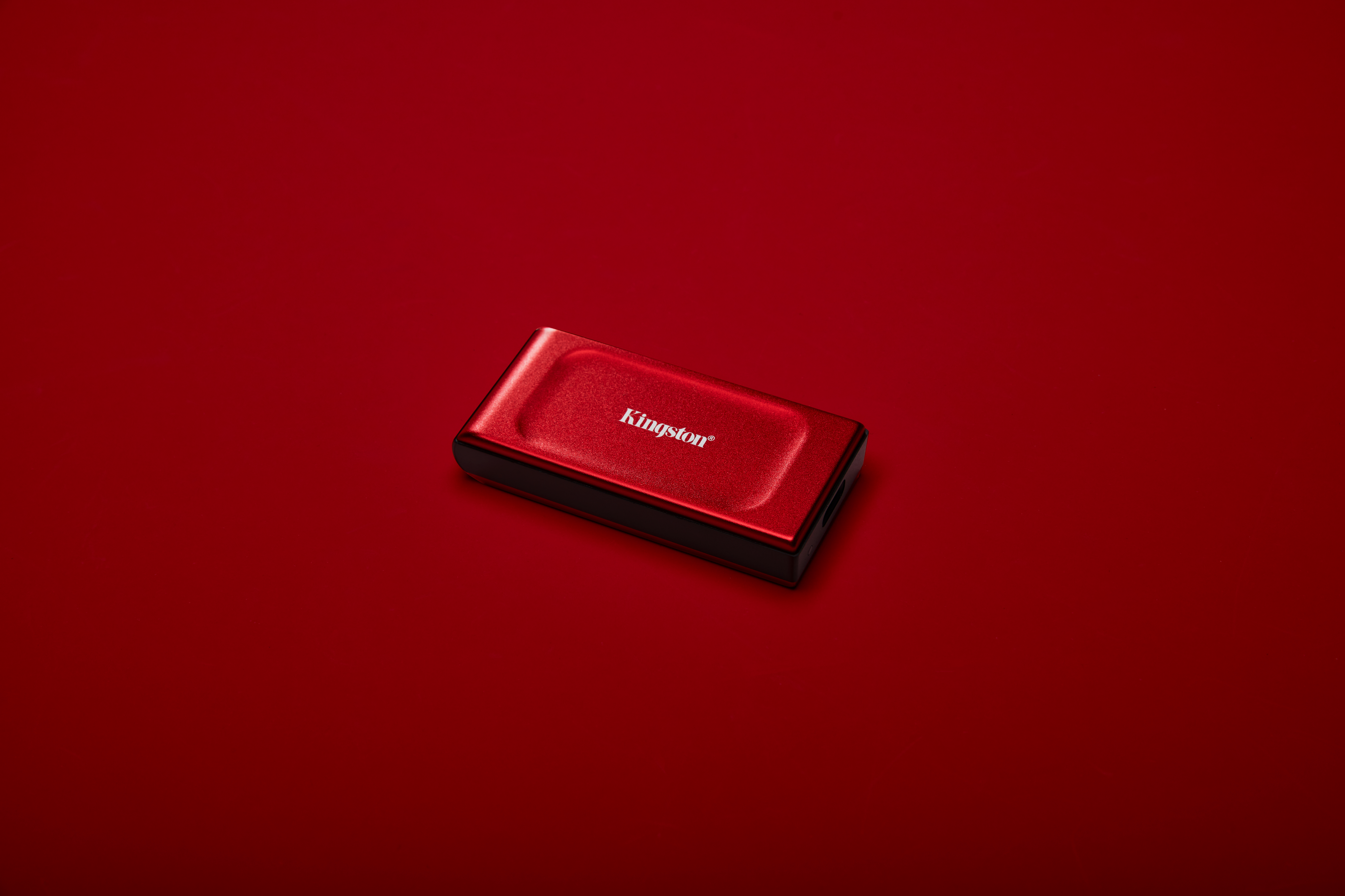 Kingston XS1000 - SSD - 1 TB - extern (tragbar) - USB 3.2 Gen 2 (USB-C Steckverbinder), Ansicht 4