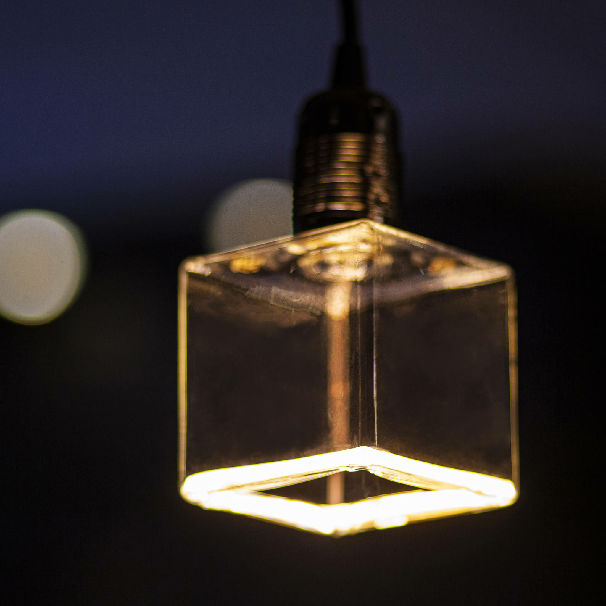 Segula LED Floating Cube 86 klar E27 300Lm 2200K, Ansicht 2