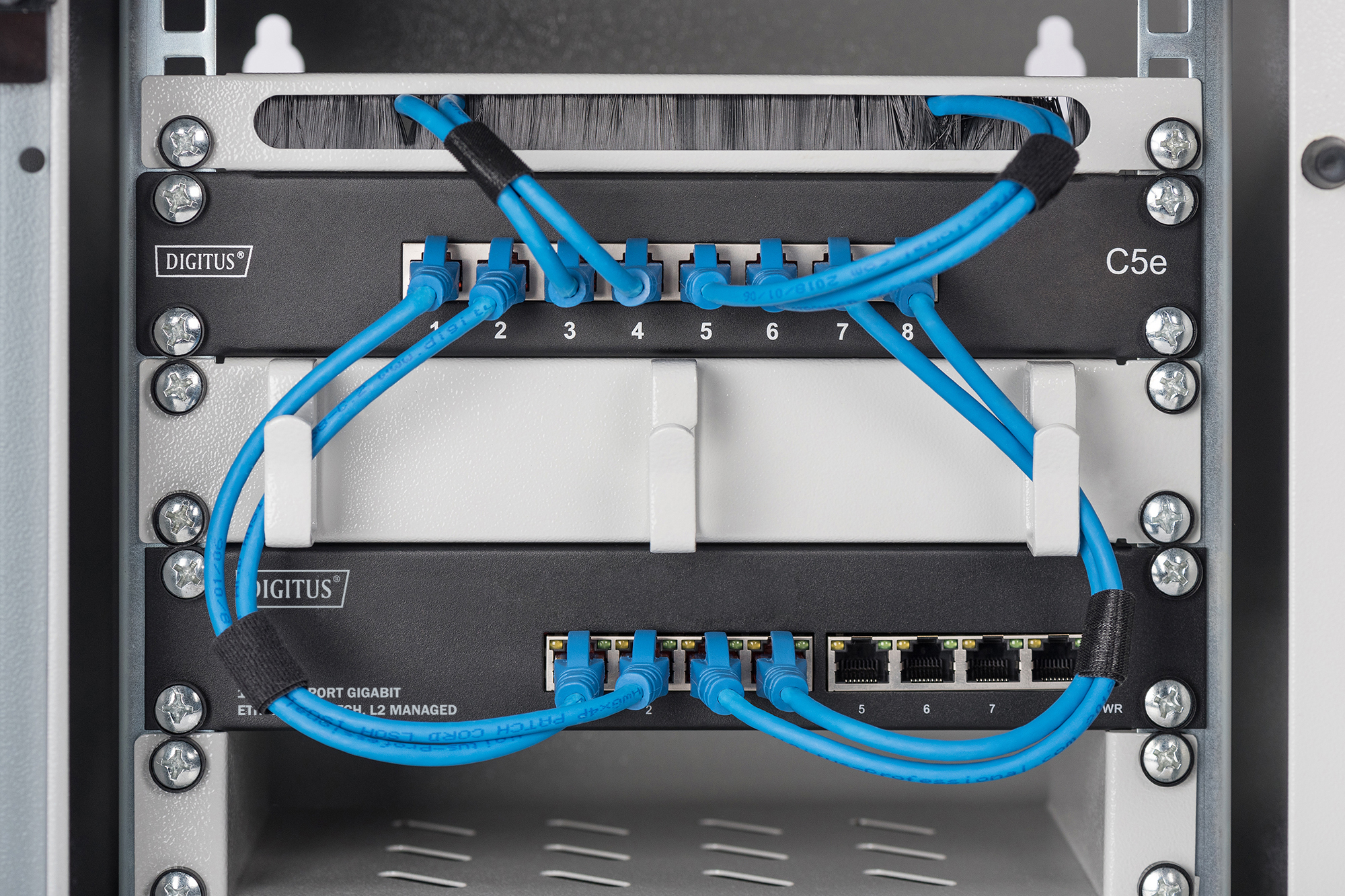 DIGITUS 8-Port Gigabit Switch, 10 Zoll, Managed, Ansicht 4