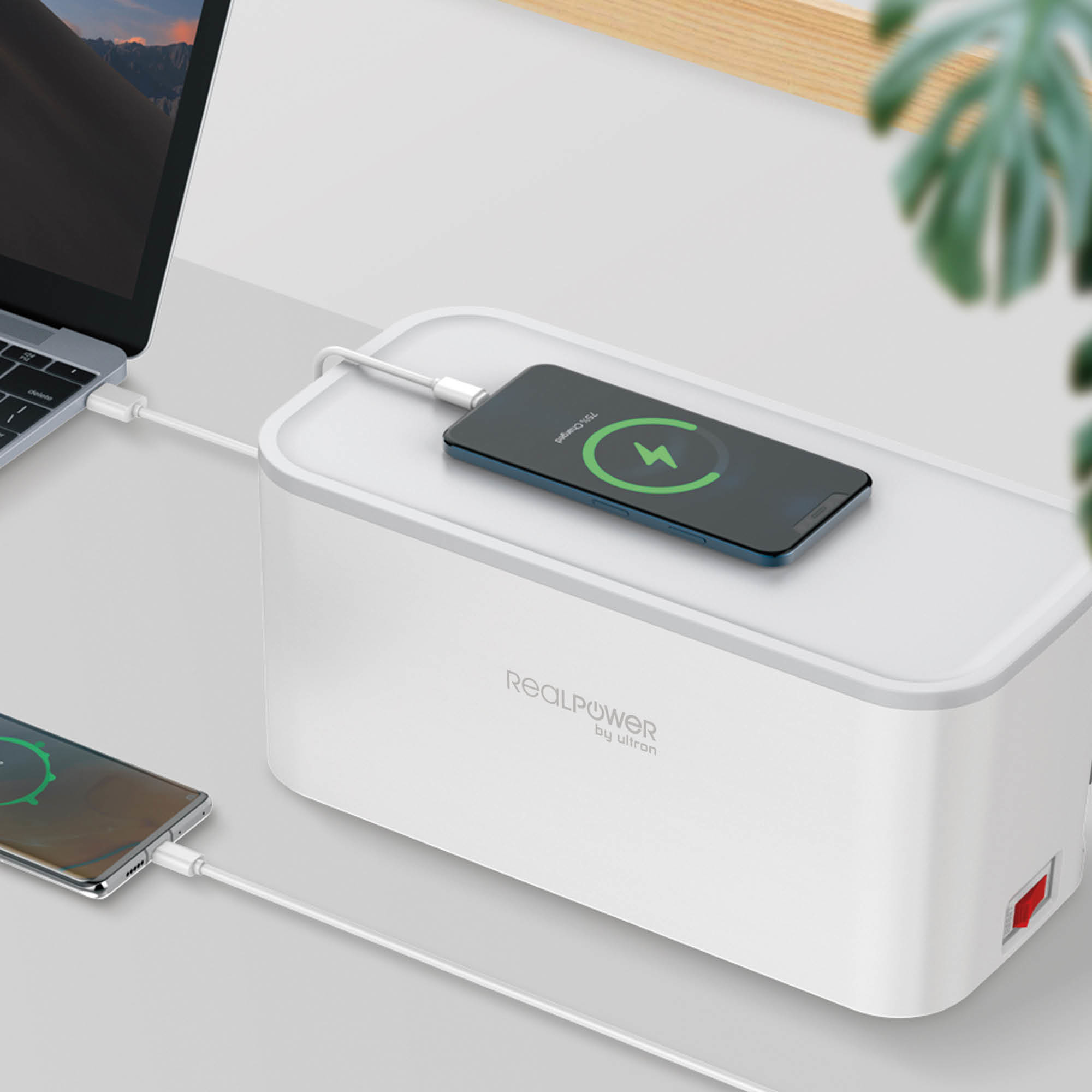 RealPower PowerBox 522 - 1,5 m - Drinnen - Weiß - 5 AC-Ausgänge - 3,1 A - 5 V, Ansicht 3