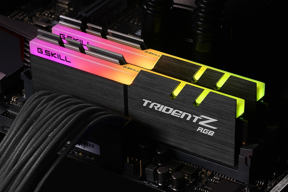 G.Skill TridentZ RGB Series - DDR4 - kit - 16 GB: 2 x 8 GB - 3200 MHz, Ansicht 3